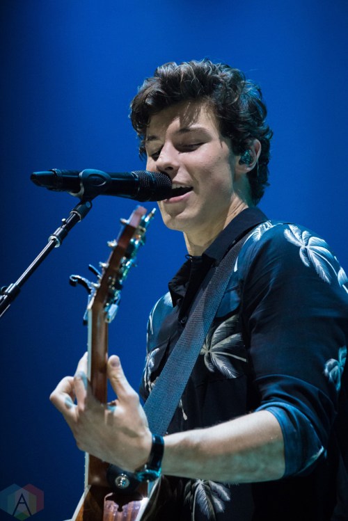 Shawn Mendes performs at Air Canada Centre in Toronto on August 11, 2017. (Photo: Brendan Albert/Aesthetic Magazine)