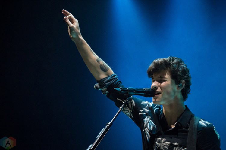 Shawn Mendes performs at Air Canada Centre in Toronto on August 11, 2017. (Photo: Brendan Albert/Aesthetic Magazine)