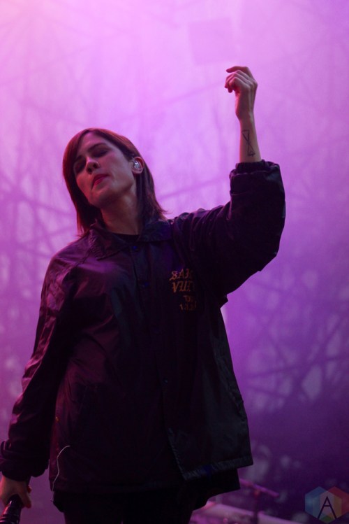 Tegan And Sara performs at Wayhome Festival on July 30, 2017. (Photo: Curtis Sindrey/Aesthetic Magazine)