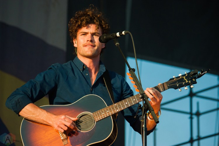Vance Joy performs at Wayhome Festival on July 29, 2017. (Photo: Alyssa Balistreri/Aesthetic Magazine)
