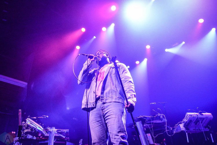 Xavier Omar performs at Terminal 5 in New York City on August 29, 2017. (Photo: Alx Bear/Aesthetic Magazine)