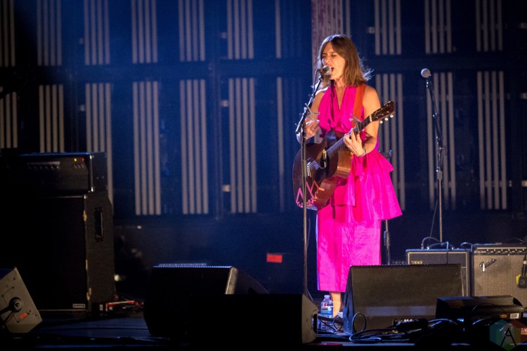 Feist performs at Massey Hall in Toronto on September 24, 2017. (Photo: Brendan Albert/Aesthetic Magazine)