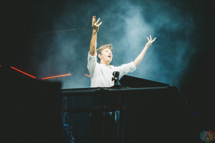 Flume performs at Bumbershoot in Seattle on September 1, 2017. (Photo: Daniel Hager/Aesthetic Magazine)