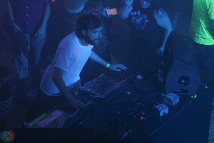 Girl Talk performs at Crofoot Ballroom in Pontiac, Michigan on September 8, 2017. (Photo: Stephen Stewart/Aesthetic Magazine)
