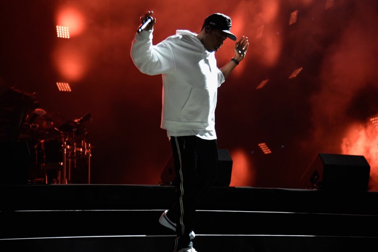 Jay-Z performs at Made In America Festival at Benjamin Franklin Parkway on September 3, 2017 in Philadelphia, Pennsylvania. (Photo: Kevin Mazur/Getty)