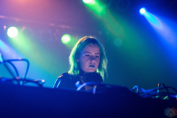 Jeane Darlene performs at Phoenix Concert Theatre in Toronto on September 22, 2017. (Photo: Brendan Albert/Aesthetic Magazine)