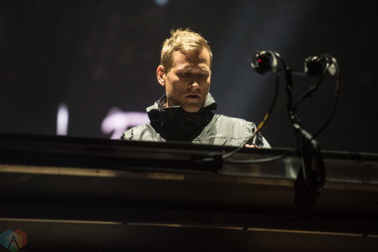 Kaskade performs at Made In America Festival at Benjamin Franklin Parkway on September 2, 2017 in Philadelphia, Pennsylvania. (Photo: Saidy Lopez/Aesthetic Magazine)