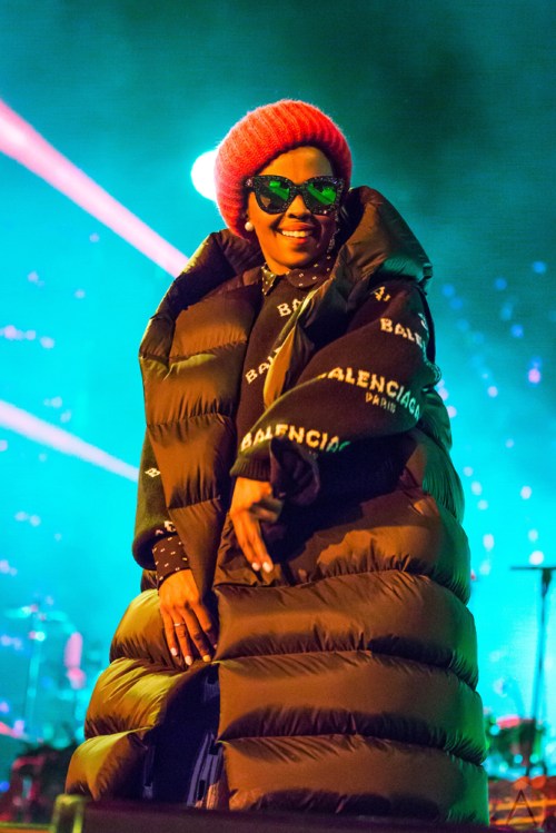 Lauryn Hill performs at Budweiser Stage in Toronto on September 10, 2017. (Photo: Katrina Lat/Aesthetic Magazine)
