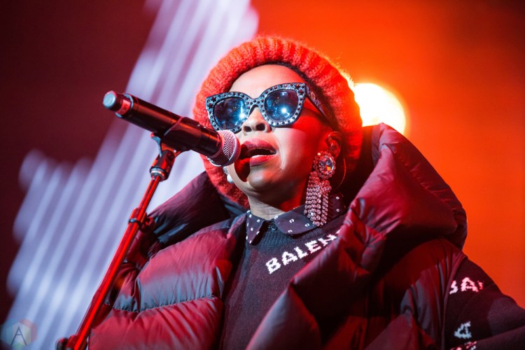 Lauryn Hill performs at Budweiser Stage in Toronto on September 10, 2017. (Photo: Katrina Lat/Aesthetic Magazine)