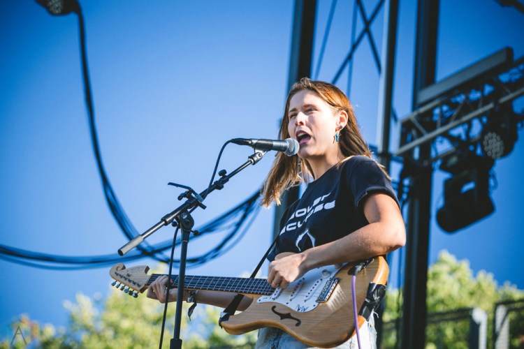 Middle Kids performs at Bumbershoot in Seattle on September 2, 2017. (Photo: Daniel Hager/Aesthetic Magazine)