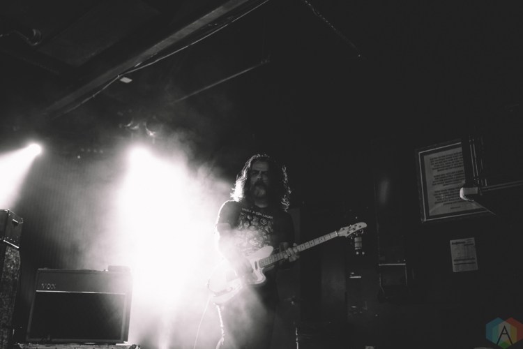 Minus the Bear performs at Ace of Spades in Sacramento, California on September 7, 2017. (Photo: Kyle Simmons/Aesthetic Magazine)
