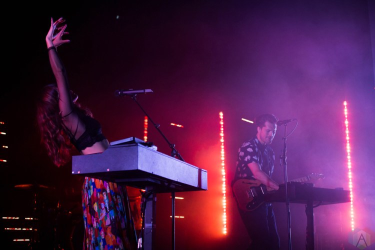 Oh Wonder performs at Danforth Music Hall in Toronto on September 18, 2017. (Photo: Sarah McNeil/Aesthetic Magazine)