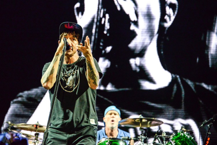 Red Hot Chili Peppers performs at Meadows Festival at Citi Field in New York City on September 17, 2017. (Photo: Alx Bear/Aesthetic Magazine)