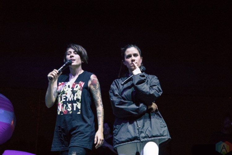 Tegan And Sara performs at High And Low Festival at the NOS Events Center in San Bernardino, California on September 9, 2017. (Photo: James Alvarez/Aesthetic Magazine)