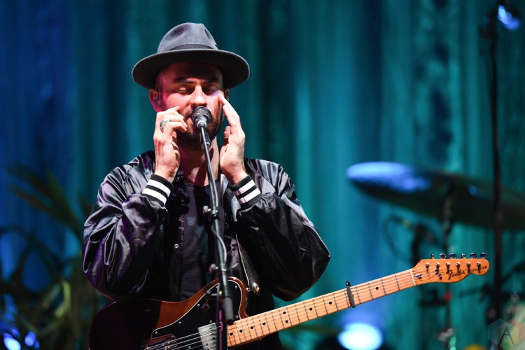 The Head And The Heart performs at Massey Hall in Toronto on September 26, 2017. (Photo: Julian Avram/Aesthetic Magazine)