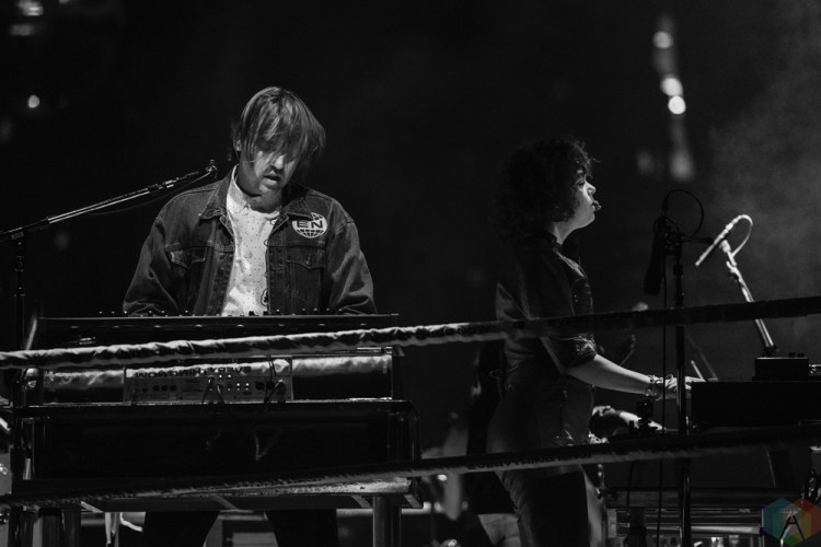 SEATTLE, WA - OCTOBER 15: Arcade Fire performs at KeyArena in Seattle on October 15, 2017. (Photo: Kevin Tosh/Aesthetic Magazine)