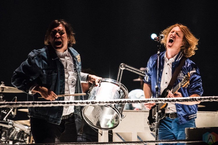 SEATTLE, WA - OCTOBER 15: Arcade Fire performs at KeyArena in Seattle on October 15, 2017. (Photo: Kevin Tosh/Aesthetic Magazine)