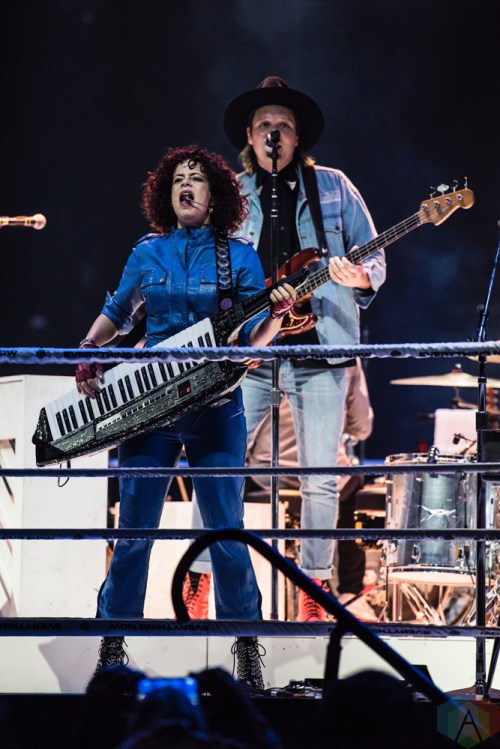 SEATTLE, WA - OCTOBER 15: Arcade Fire performs at KeyArena in Seattle on October 15, 2017. (Photo: Kevin Tosh/Aesthetic Magazine)