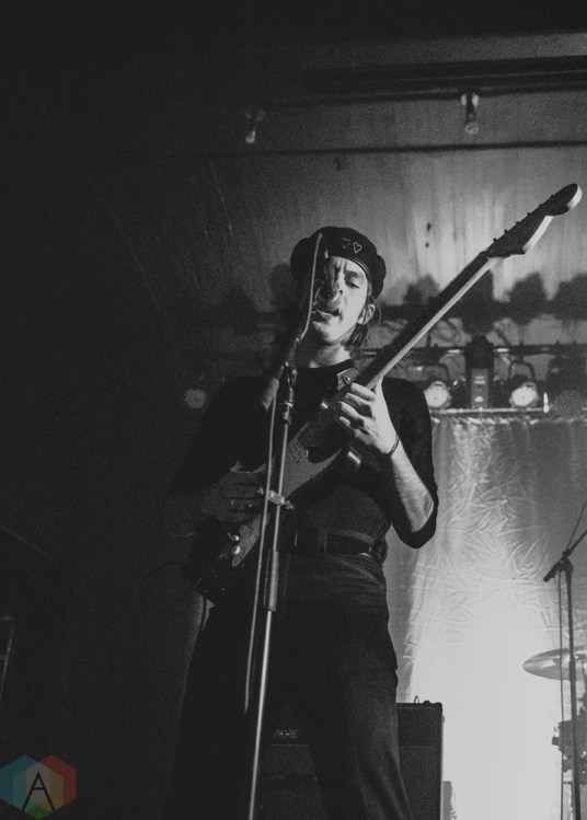 DETROIT, MI - OCTOBER 21: Bad Suns performs at St. Andrew's Hall in Detroit on October 21, 2017. (Photo: Ciara Glagola/Aesthetic Magazine)