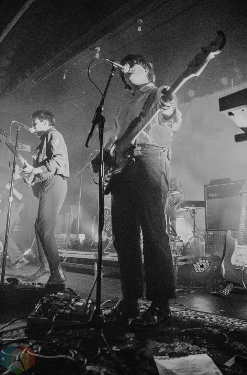 DETROIT, MI - OCTOBER 21: Bad Suns performs at St. Andrew's Hall in Detroit on October 21, 2017. (Photo: Ciara Glagola/Aesthetic Magazine)