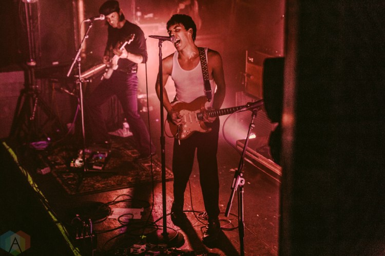 DETROIT, MI - OCTOBER 21: Bad Suns performs at St. Andrew's Hall in Detroit on October 21, 2017. (Photo: Ciara Glagola/Aesthetic Magazine)