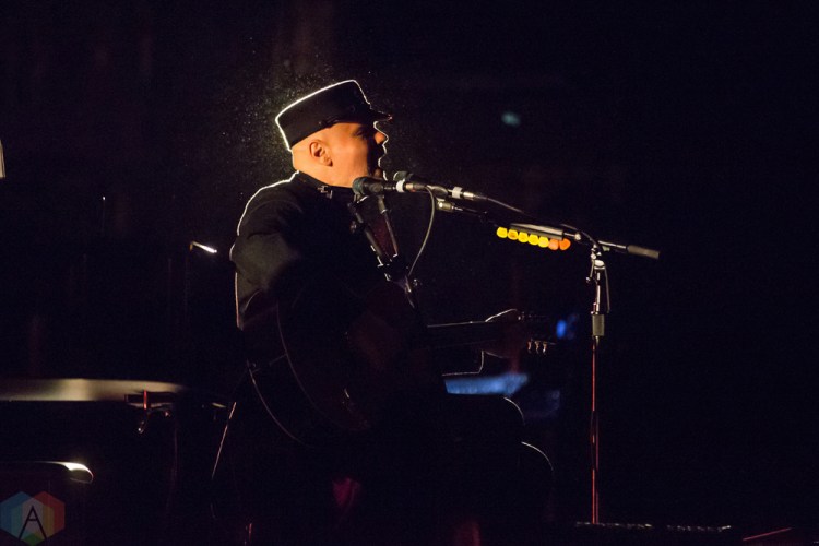 TORONTO, ON - OCTOBER 20: Billy Corgan performs at Queen Elizabeth Theatre in Toronto on October 20, 2017. (Photo: Katrina Lat/Aesthetic Magazine)