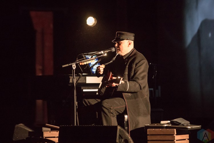 TORONTO, ON - OCTOBER 20: Billy Corgan performs at Queen Elizabeth Theatre in Toronto on October 20, 2017. (Photo: Katrina Lat/Aesthetic Magazine)