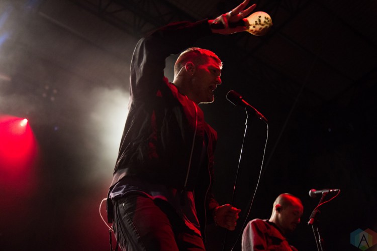 Cold War Kids performs at FivePoint Amphitheatre in Irvine, California on October 5, 2017. (Photo: Alejandra Gomez/Aesthetic Magazine)