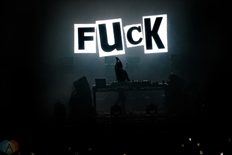 CHICAGO, IL - OCTOBER 28: Dillon Francis performs at Aragon Ballroom in Chicago on October 28, 2017. (Photo: Charles Yamabe/Aesthetic Magazine)