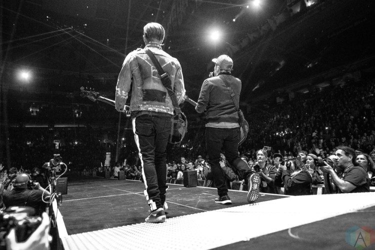 TORONTO, ON - OCTOBER 25: Fall Out Boy performs at Air Canada Centre in Toronto on October 25, 2017. (Photo: Joanna Glezakos/Aesthetic Magazine)