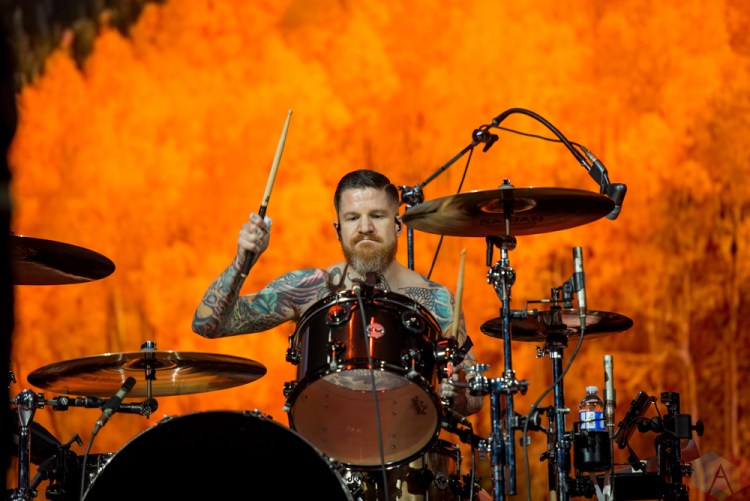 TORONTO, ON - OCTOBER 25: Fall Out Boy performs at Air Canada Centre in Toronto on October 25, 2017. (Photo: Joanna Glezakos/Aesthetic Magazine)