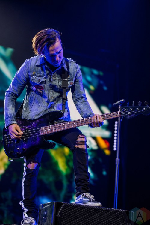 TORONTO, ON - OCTOBER 25: Fall Out Boy performs at Air Canada Centre in Toronto on October 25, 2017. (Photo: Joanna Glezakos/Aesthetic Magazine)