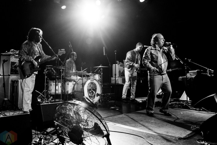 SEATTLE, WA - OCTOBER 18: Har Mar Superstar performs at The Showbox in Seattle on October 18, 2017. (Photo: Kevin Tosh/Aesthetic Magazine)