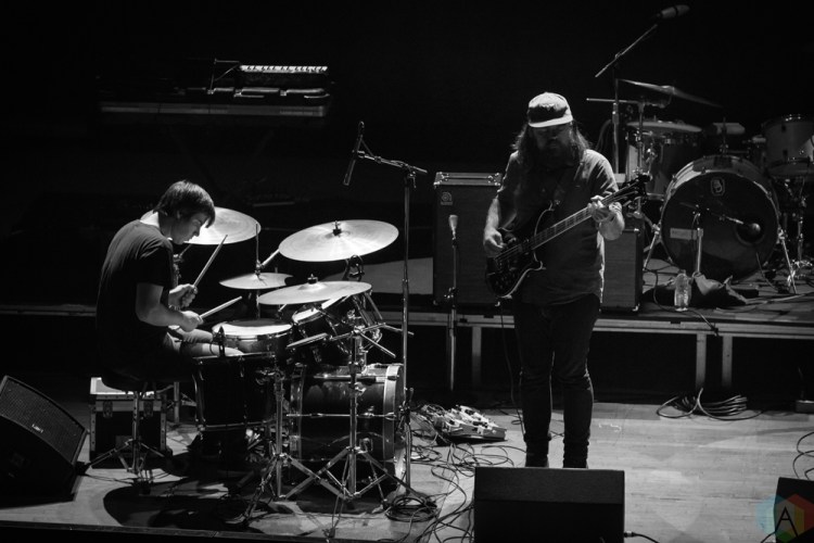 Jenny Besetzt performs at Massey Hall in Toronto on October 6, 2017. (Photo: Cameron Bartlett/Aesthetic Magazine)