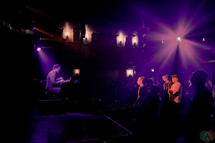 John Wiese performs at Longboat Hall in Toronto on October 6, 2017. (Photo: Eric Fefferman/Aesthetic Magazine)