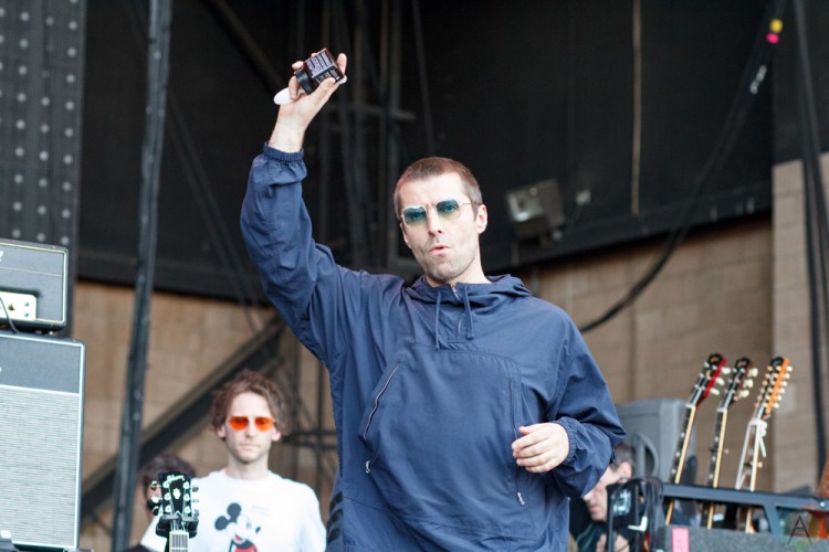 Liam Gallagher performs at CalJam 2017 at Glen Helen Amphitheatre in San Bernardino, California on October 7, 2017. (Photo: James Alvarez/Aesthetic Magazine)