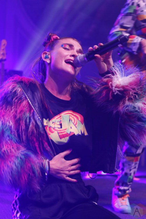 Misterwives performs at Crystal Ballroom in Portland, Oregon on October 6, 2017. (Photo: Krystyn Bristol/Aesthetic Magazine)
