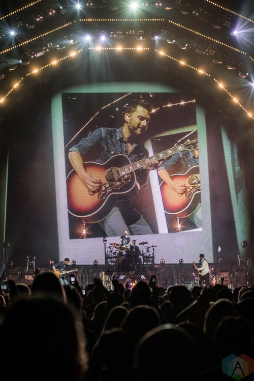 Nickelback performs at Rogers Arena in Vancouver on October 1, 2017. (Photo: Quinn Middleton/Aesthetic Magazine)