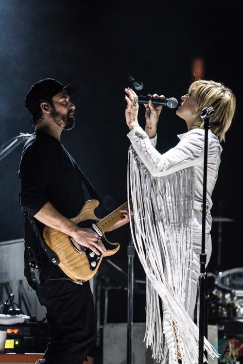 SEATTLE, WA - OCTOBER 15: Phantogram performs at KeyArena in Seattle on October 15, 2017. (Photo: Kevin Tosh/Aesthetic Magazine)
