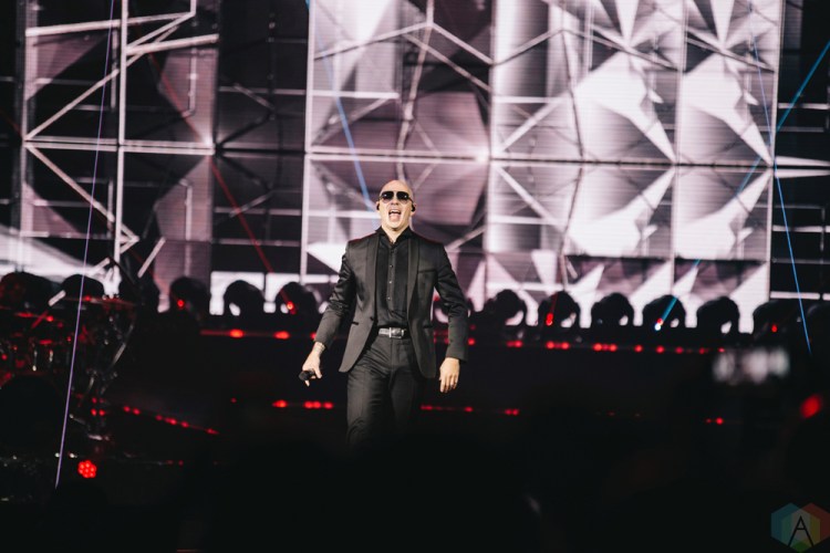 TORONTO, ONTARIO - OCTOBER 14: Pitbull performs at Air Canada Centre in Toronto on October 14, 2017. (Photo: Stephan Ordonez/Aesthetic Magazine)