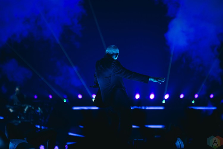 TORONTO, ONTARIO - OCTOBER 14: Pitbull performs at Air Canada Centre in Toronto on October 14, 2017. (Photo: Stephan Ordonez/Aesthetic Magazine)