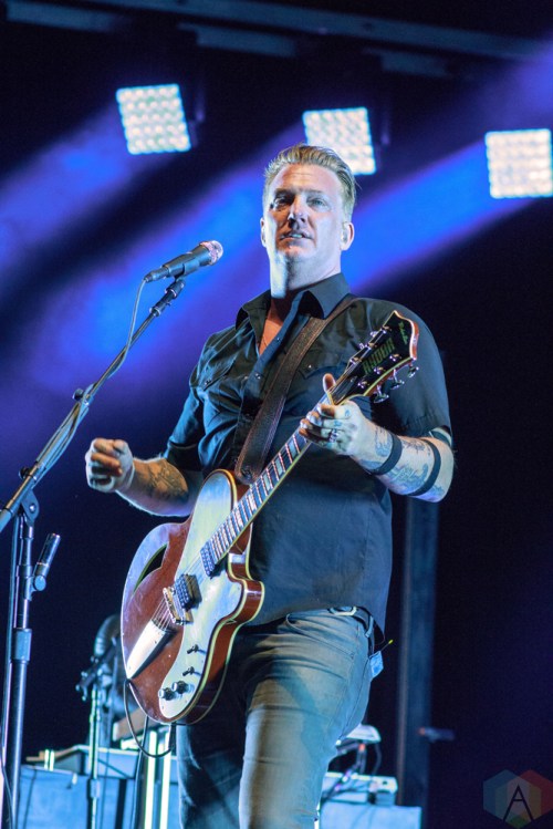 Queens Of The Stone Age performs at CalJam 2017 at Glen Helen Amphitheatre in San Bernardino, California on October 7, 2017. (Photo: James Alvarez/Aesthetic Magazine)