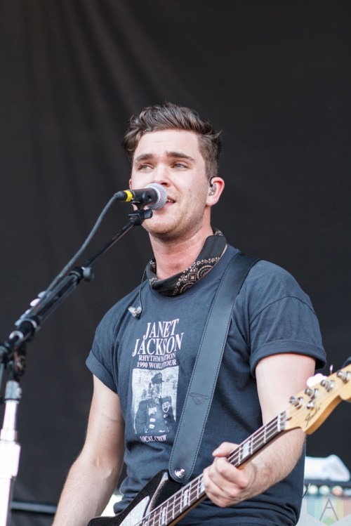 Royal Blood performs at CalJam 2017 at Glen Helen Amphitheatre in San Bernardino, California on October 7, 2017. (Photo: James Alvarez/Aesthetic Magazine)