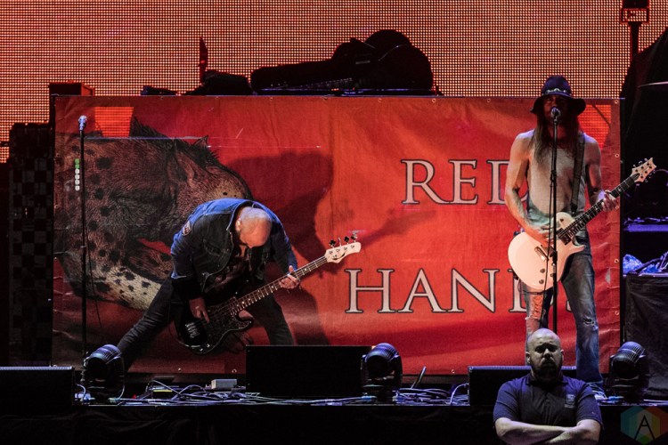 Shaman's Harvest performs at Rogers Arena in Vancouver on October 1, 2017. (Photo: Quinn Middleton/Aesthetic Magazine)