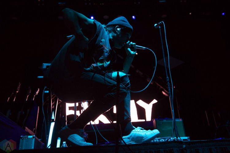 Sir Sly performs at FivePoint Amphitheatre in Irvine, California on October 5, 2017. (Photo: Alejandra Gomez/Aesthetic Magazine)