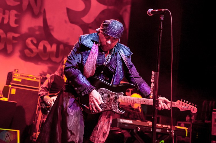 Steven Van Zandt performs at Danforth Music Hall in Toronto on October 9, 2017. (Photo: Orest Dorosh/Aesthetic Magazine)