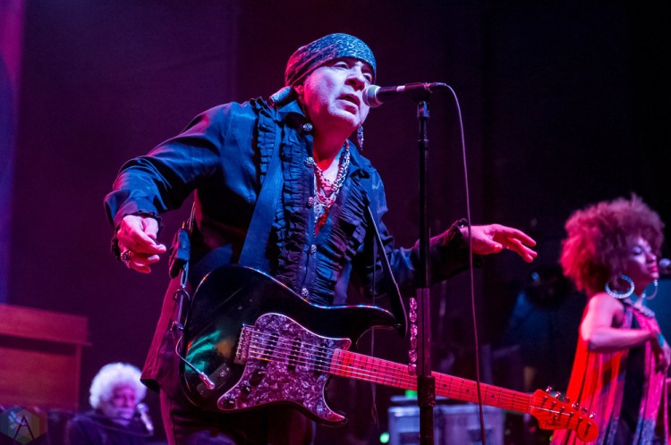 Steven Van Zandt performs at Danforth Music Hall in Toronto on October 9, 2017. (Photo: Orest Dorosh/Aesthetic Magazine)