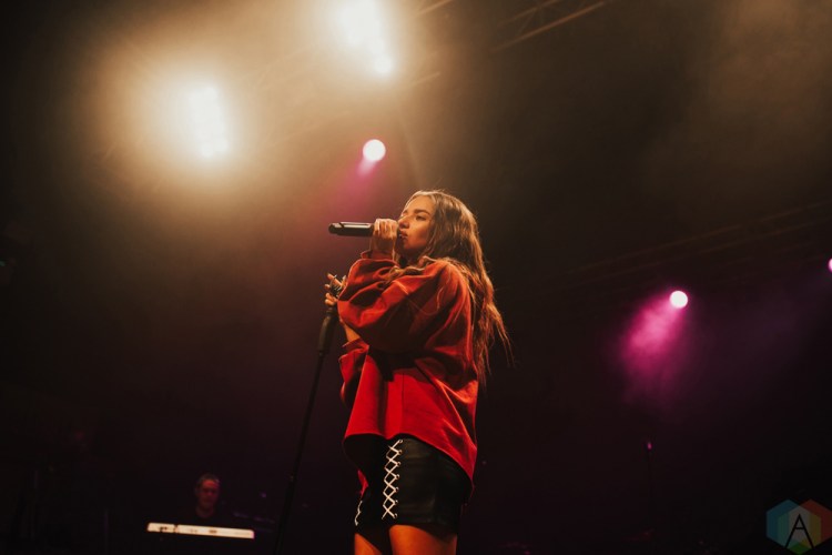 BIRMINGHAM, UK - OCTOBER 25: Taya performs at O2 Academy Birmingham in Birmingham, UK on October 25, 2017. (Photo: Caitlin Molton/Aesthetic Magazine)