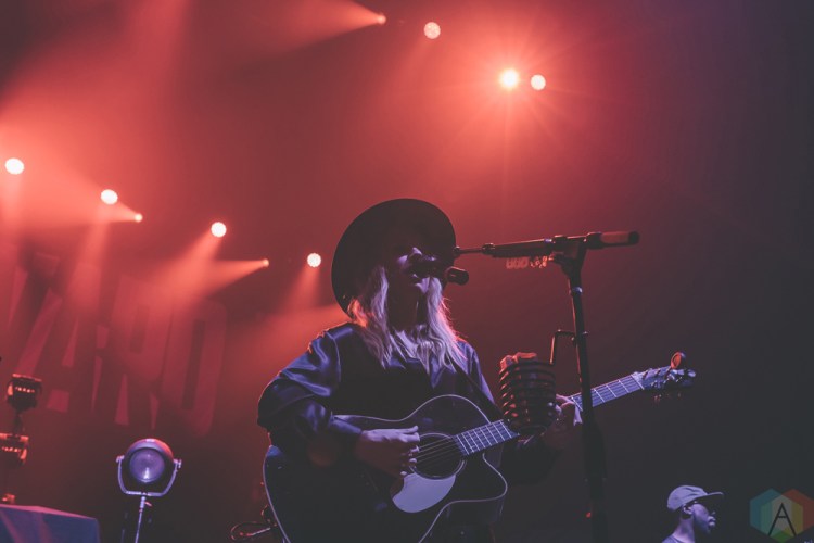 NEW YORK, NY - OCTOBER 21: ZZ Ward performs at Hammerstein Ballroom in New York City on October 21, 2017. (Photo: Gina Garcia/Aesthetic Magazine)
