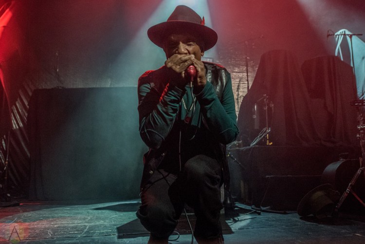 MANCHESTER, UK - NOVEMBER 24: Blackfoot Gypsies performs at Manchester Academy in Manchester, UK on November 24, 2017. (Photo: Sabrina Ramdoyal/Aesthetic Magazine)